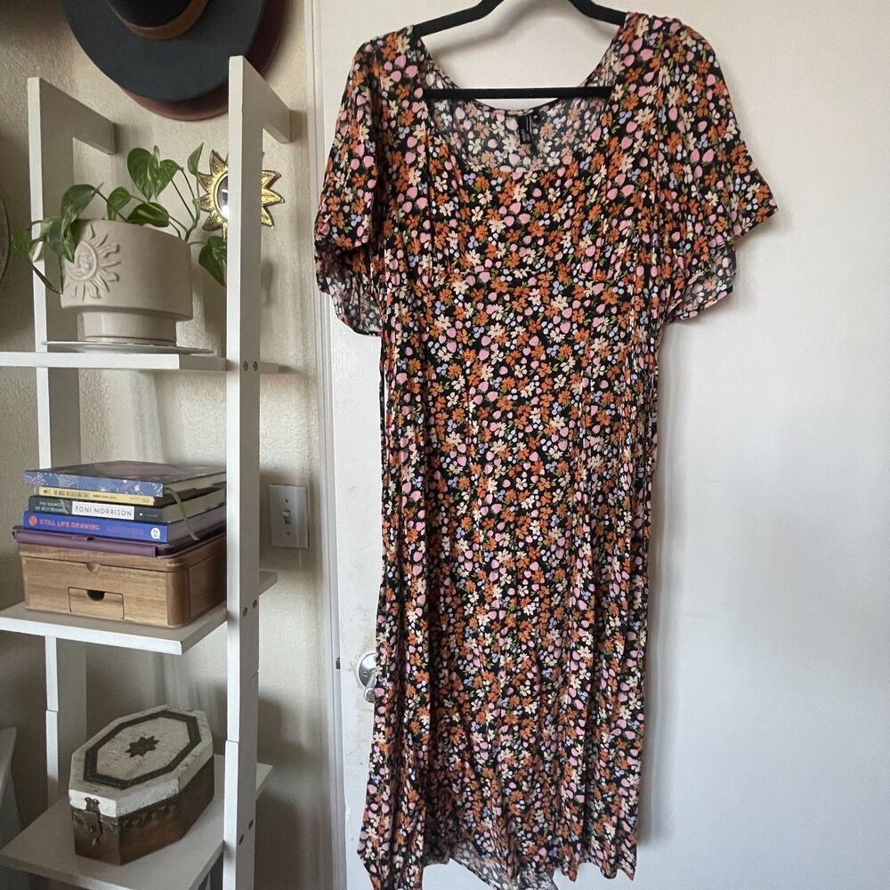 nobody's child / sustainable floral boho midi dress / US 12 or L / XL